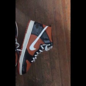 2003 Nike mesa dunks